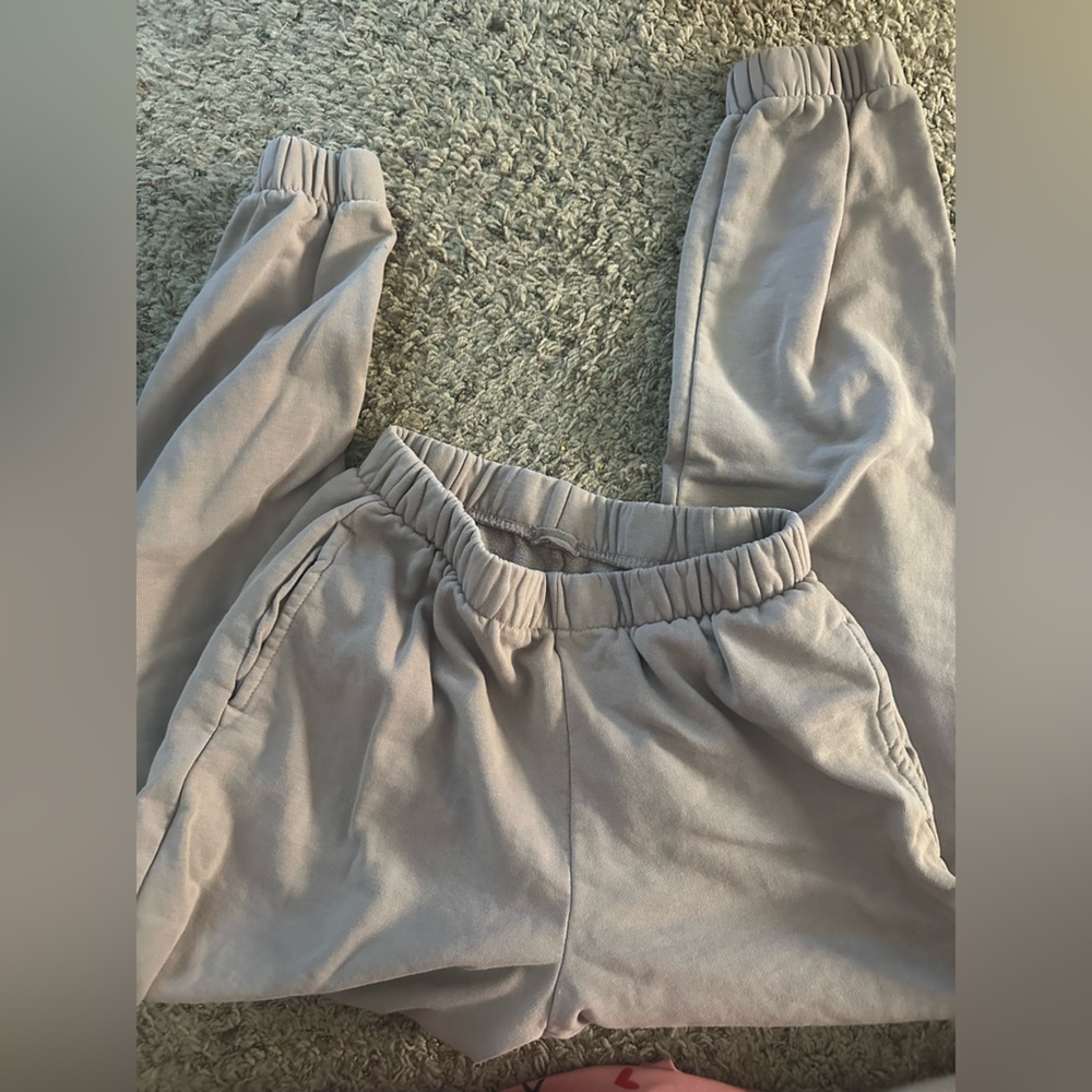 Brandy Melville Taupe Rosa Joggers
